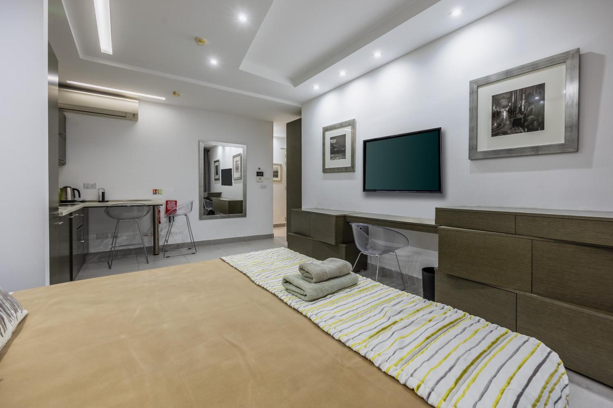 Jules Suites Saint Julian's 외부 사진