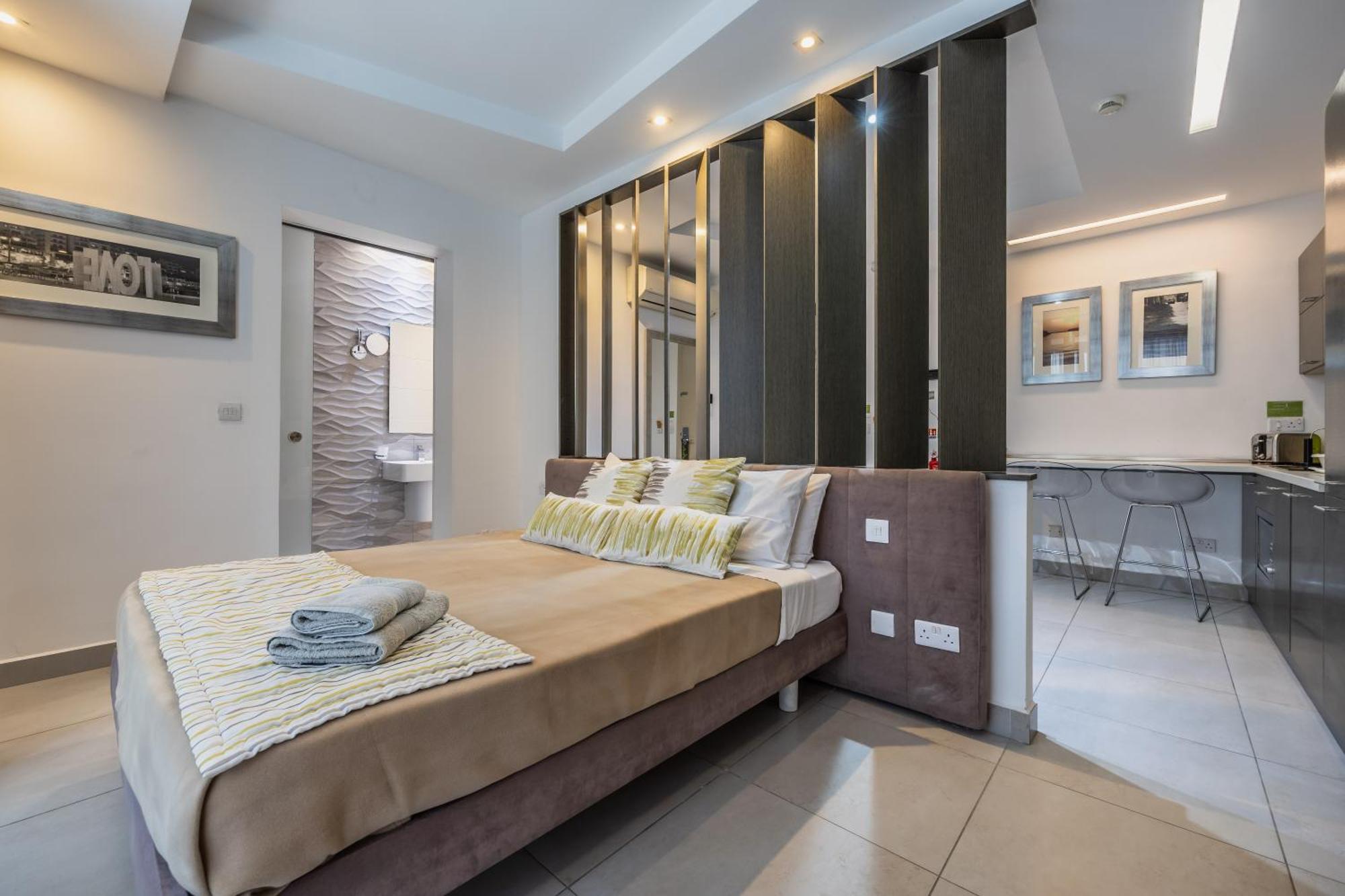 Jules Suites Saint Julian's 외부 사진