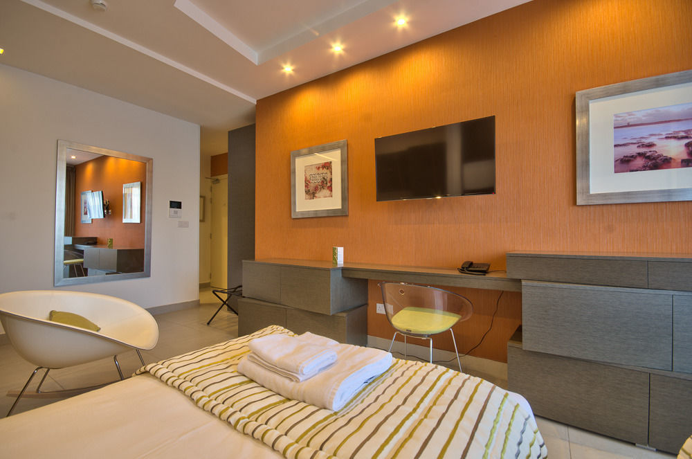 Jules Suites Saint Julian's 외부 사진