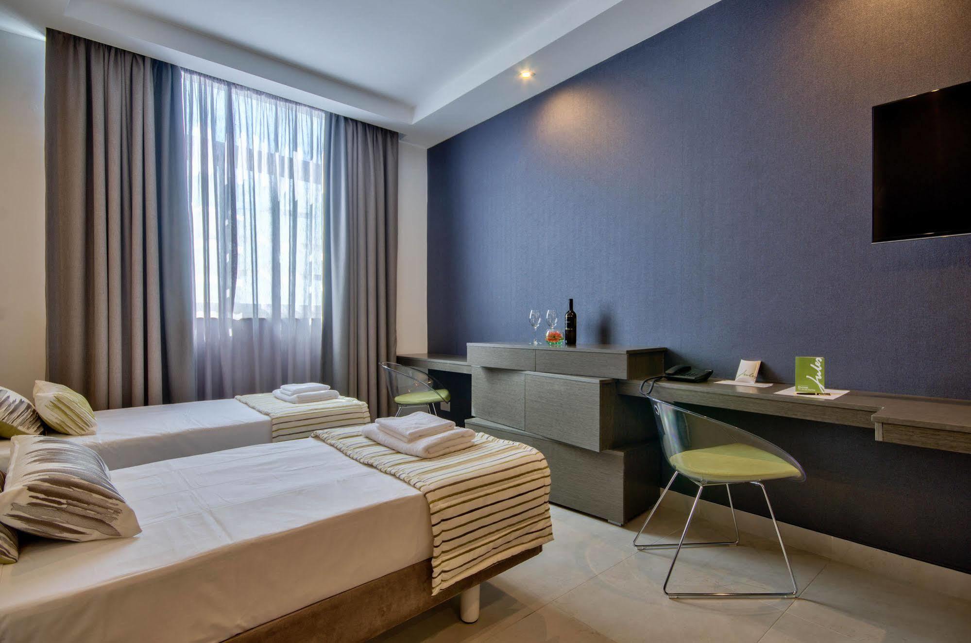 Jules Suites Saint Julian's 외부 사진