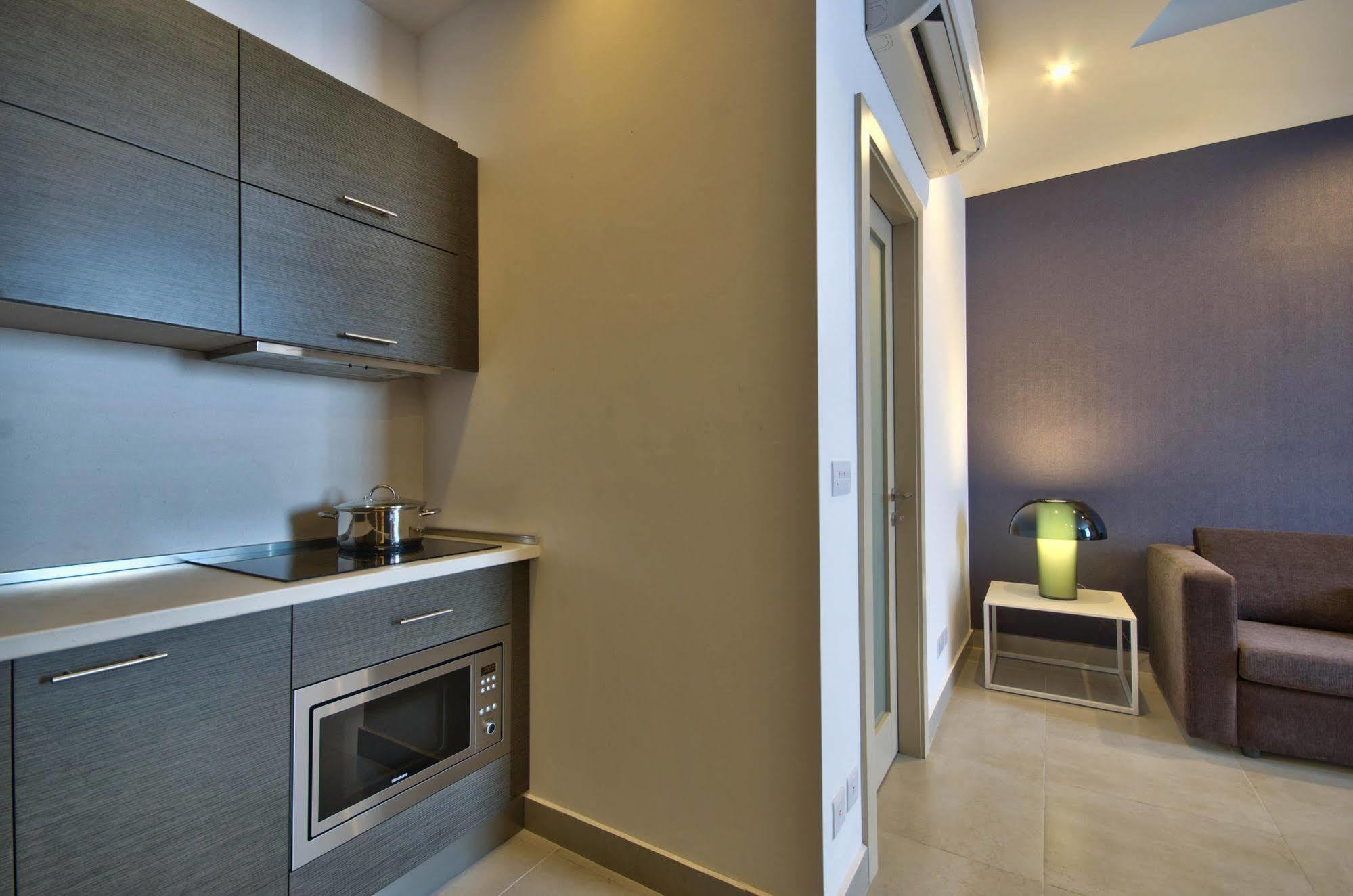 Jules Suites Saint Julian's 외부 사진